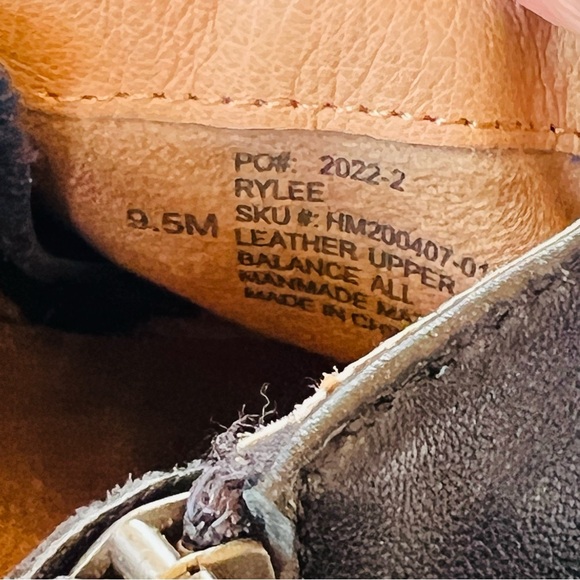 HÄLSA RYLEE EMBOSSED BLACK LEATHER ZIPPER ANKLE BOOTIES SIZE 9.5 - Picture 5 of 14